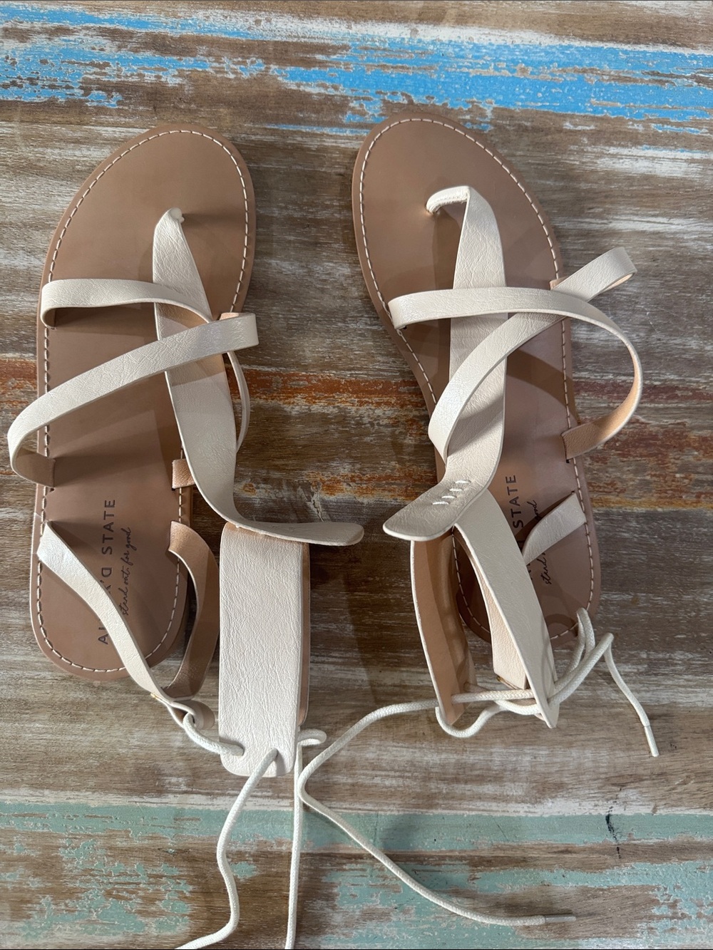 Alter’d State Cream Lace-Up Flat Strappy Sandals